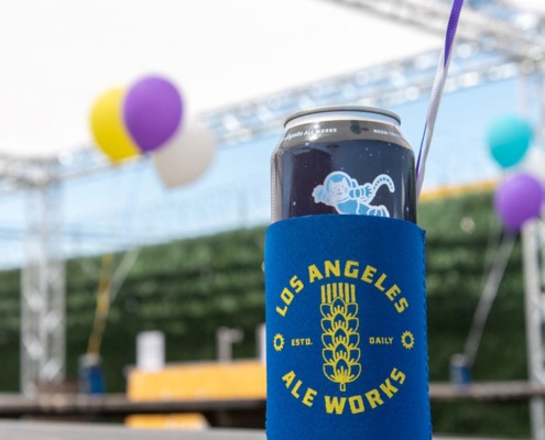 Can in koozie w/ balloons