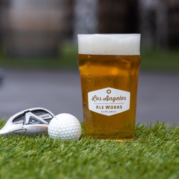 Los Angeles Ale Works beer glass w/ golf ball and club